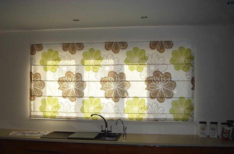 Green and brown flowered kitchen roman blind