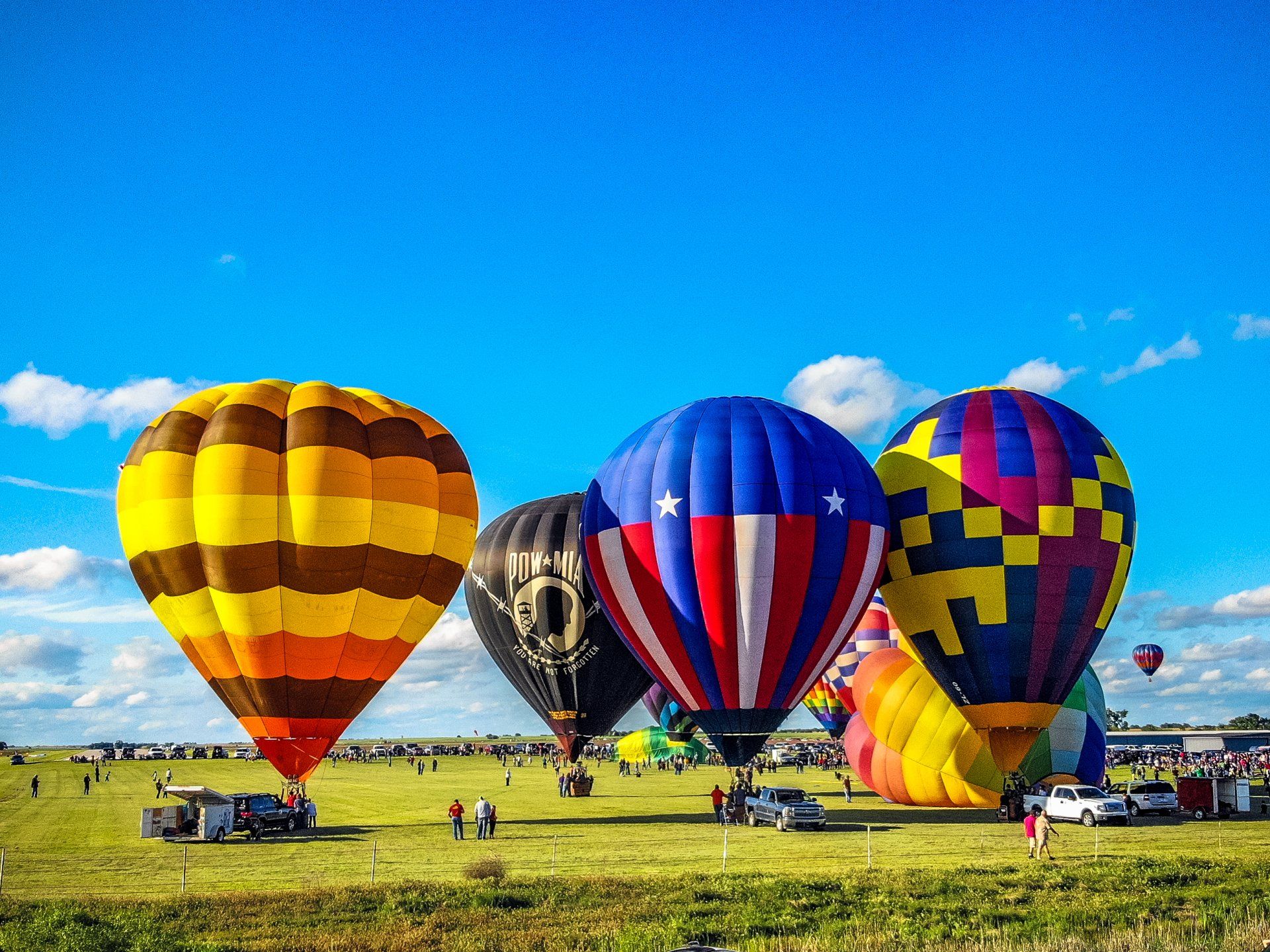 hot air balloon