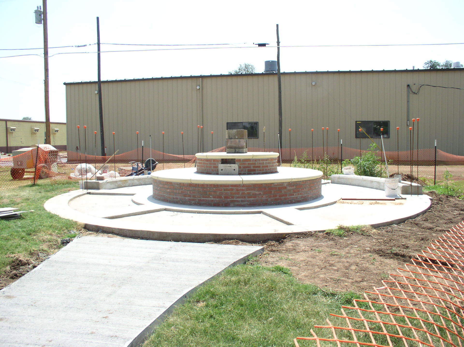 The bottom layer of the memorial is complete.