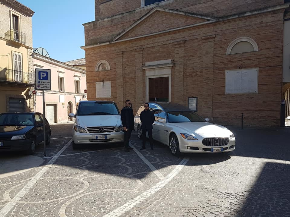 Auto funebre