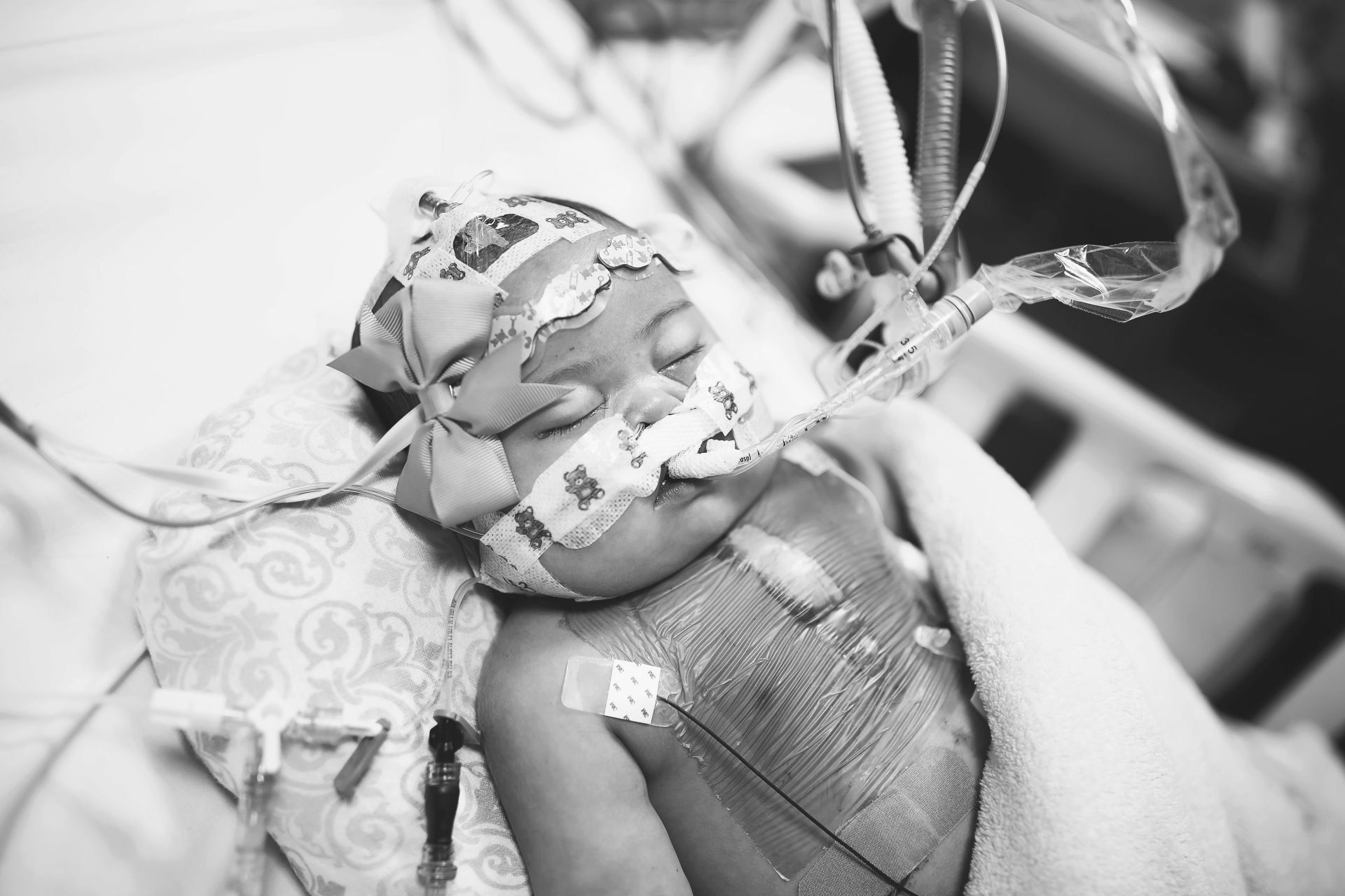newborn with CHD world of broken hearts
