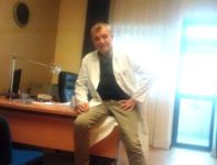 Dott.Giuseppe Fiamma Dermatologo Venereologo Dott.Giuseppe Fiamma Dermatologo Venereologo