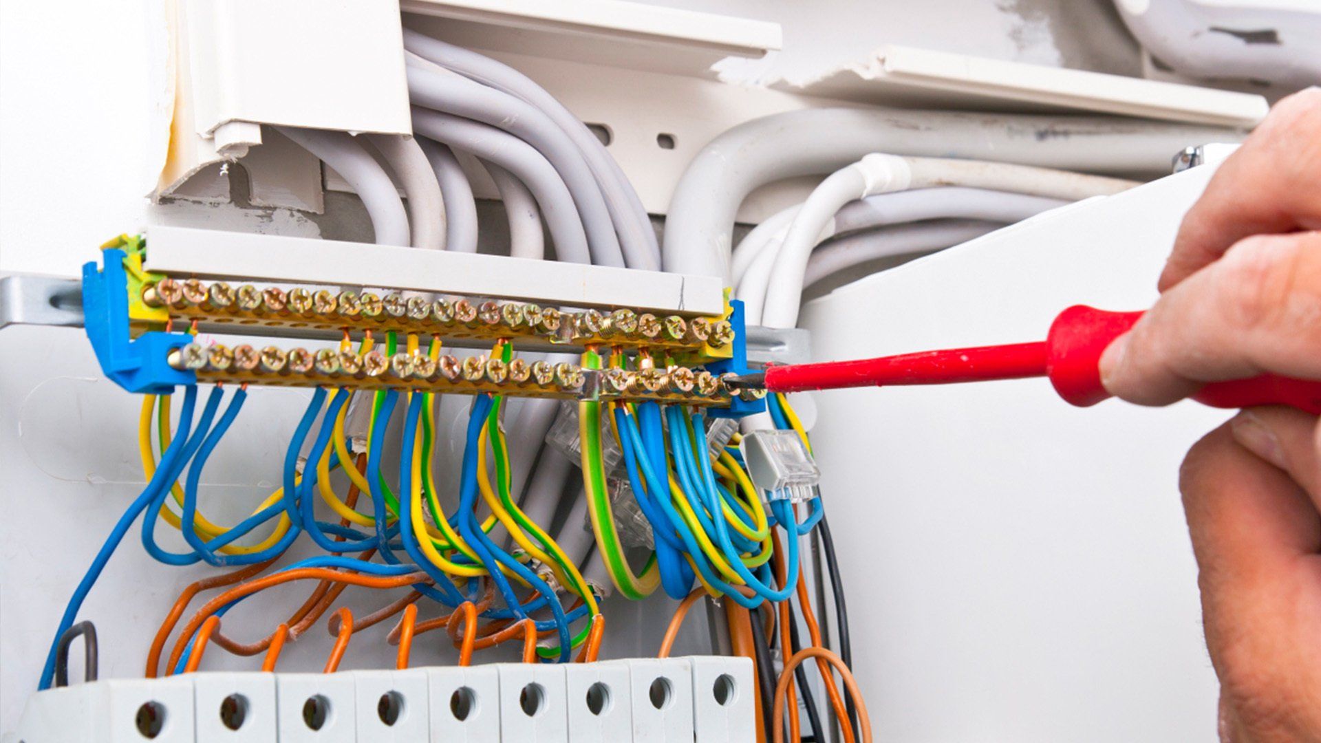Electrical Maintenance — Natural Bridge Station, VA — Roscher Electric Electrical Maintenance — Natural Bridge Station, VA — Roscher Electric
