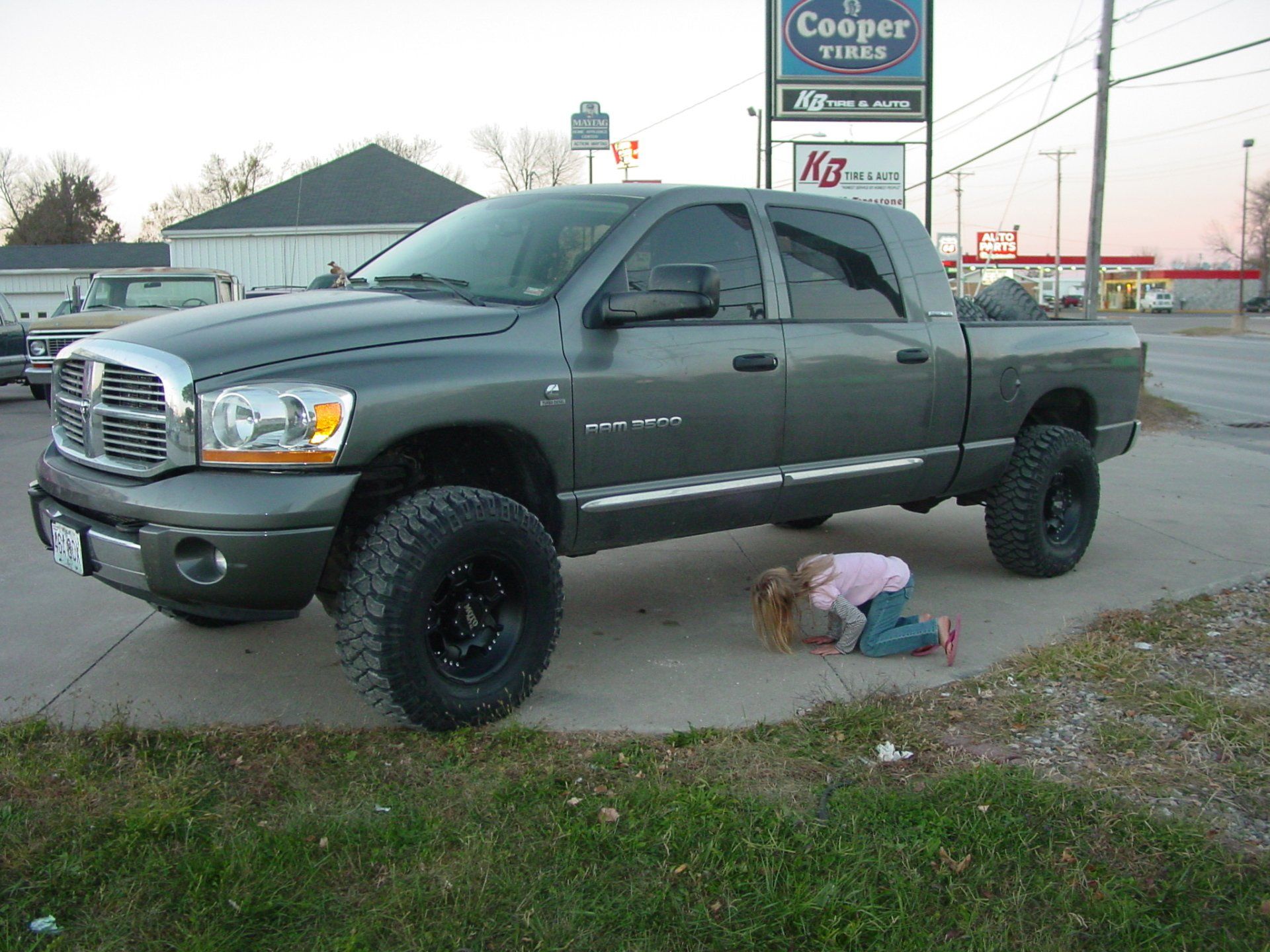 Truck Services | KB Tire & Auto