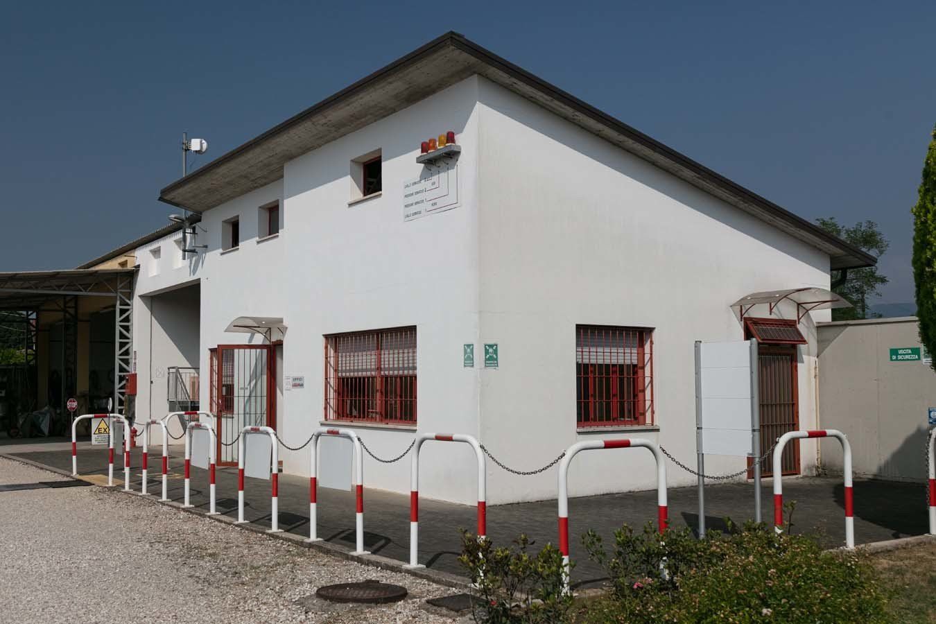Esterno Alessi Gas