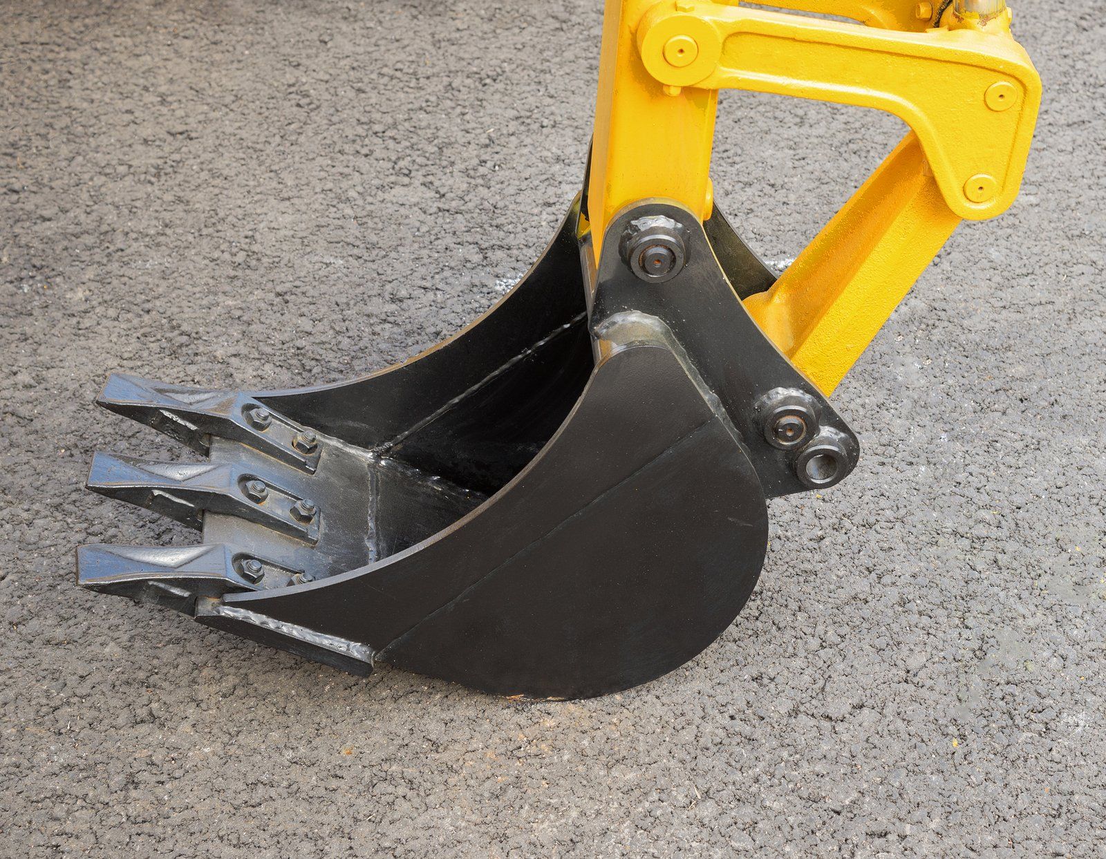 Dan Parr excavating professionals in Oakville