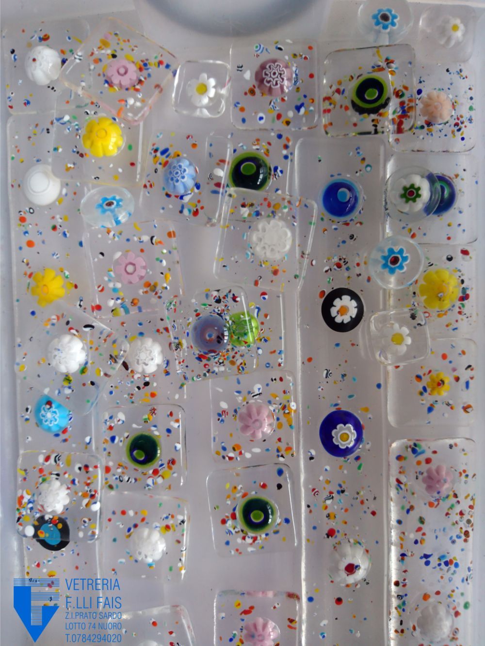 vetro decorato con murrine