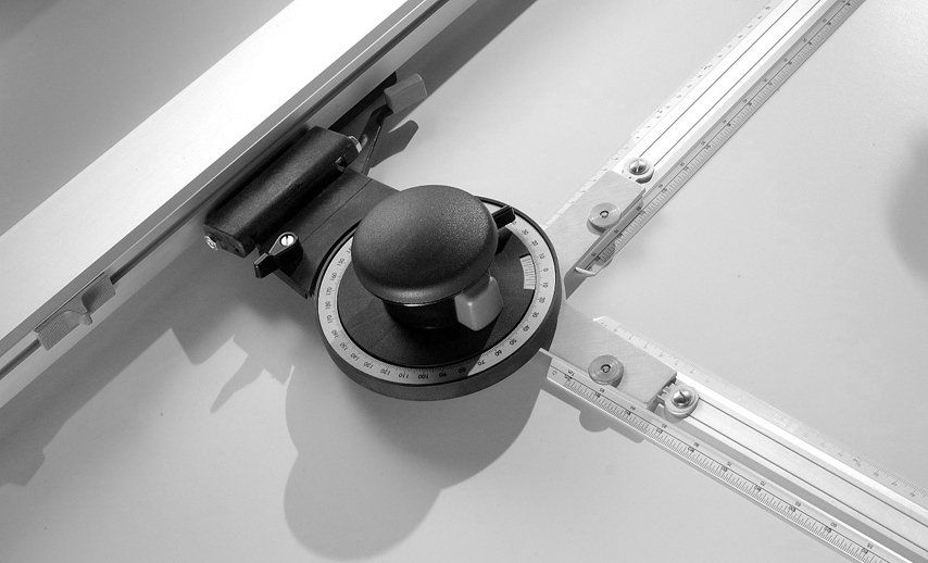 Tecnigrafo medium