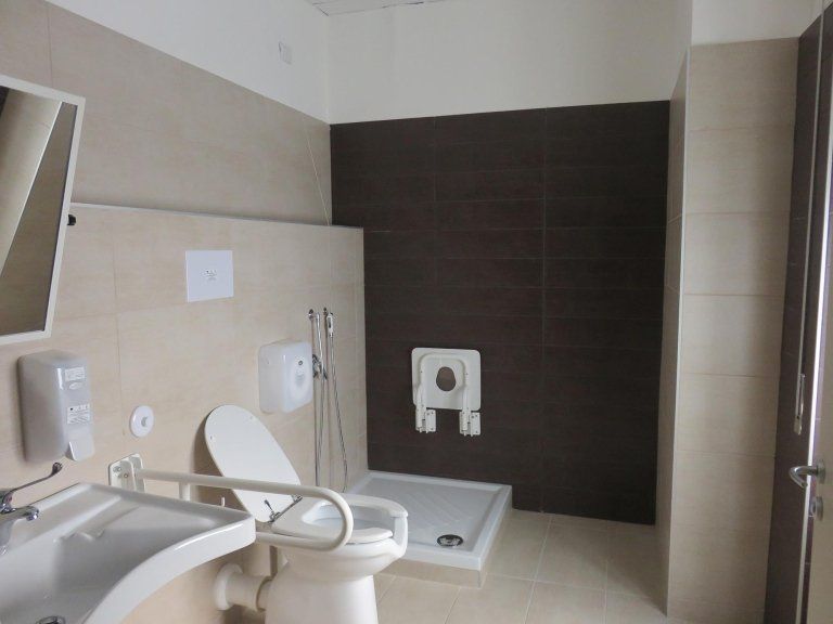 bagno attrezzato per disabili