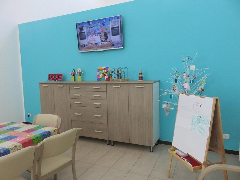 area comune con tv in una casa di riposo