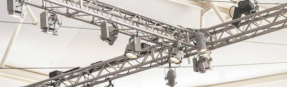 Allestimenti, noleggio, servizio audioluci per lo spettacolo