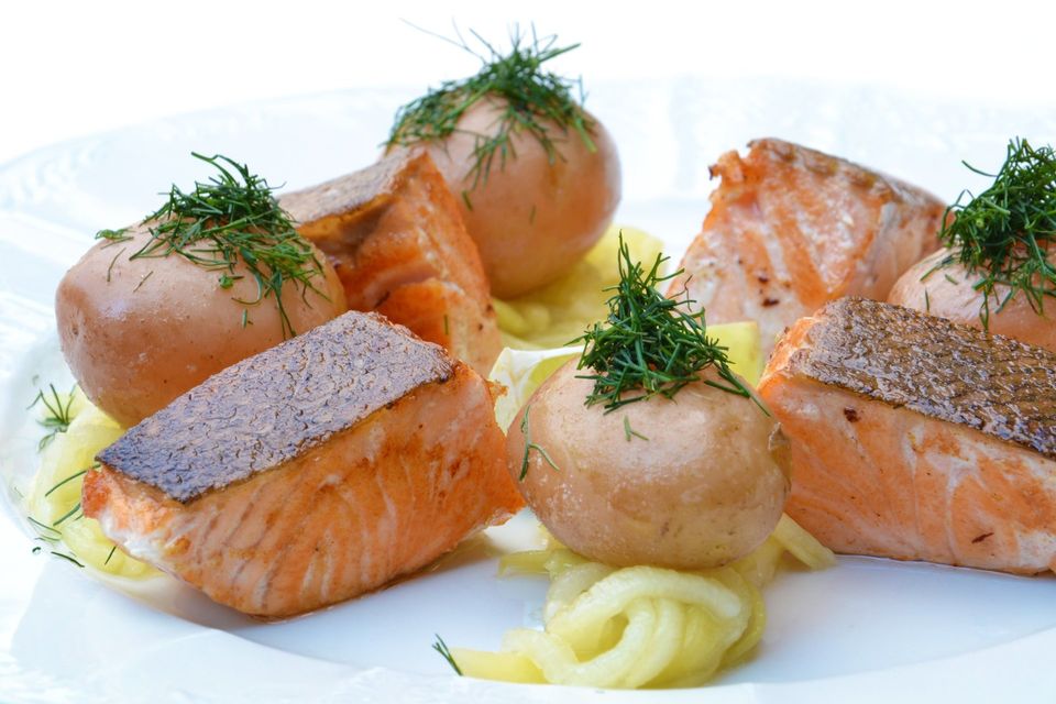 Maple salmon filet recipe with VT Maple Syrup glaze from Eriks Sugarbush.