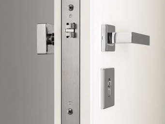 porta blindata interno serratura