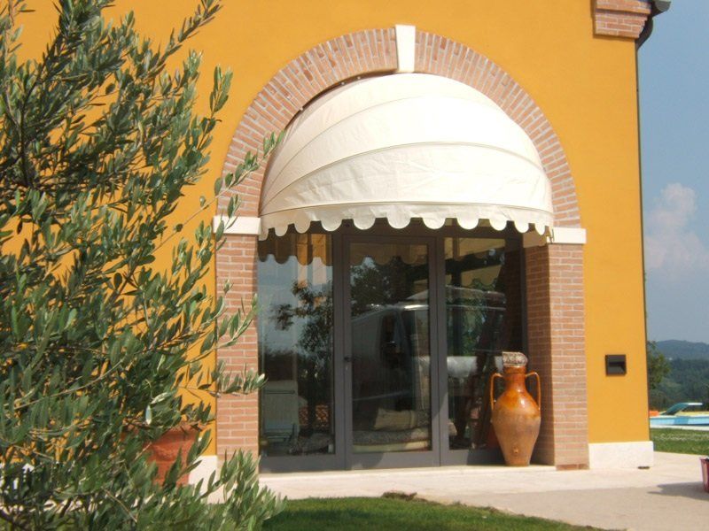 tenda a capottina