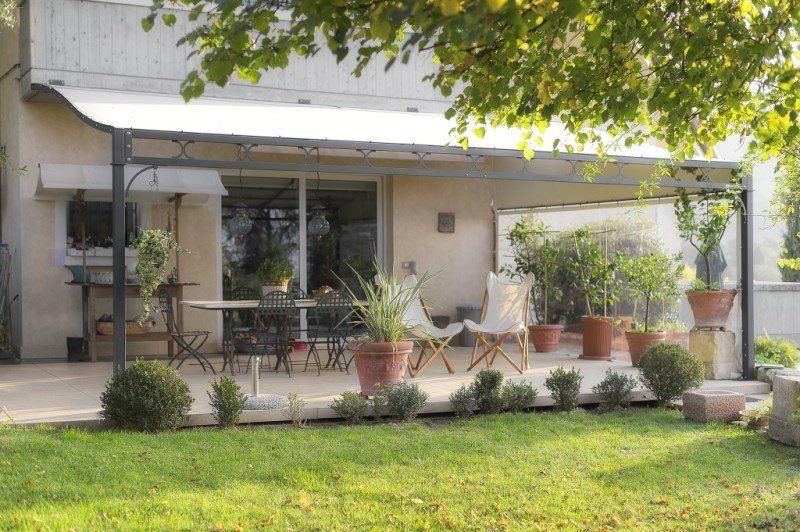 dehors in ferro