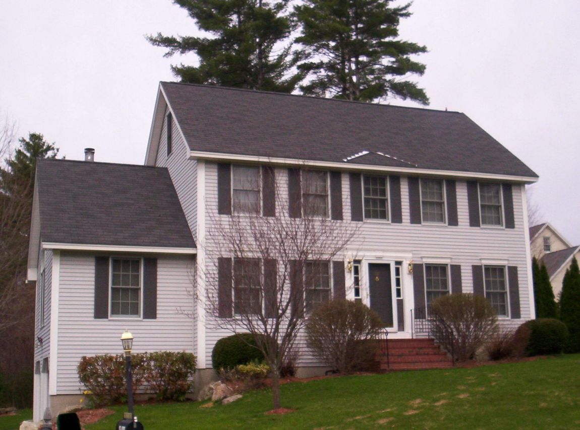 Large Home on a Hill - Merrimack, NH