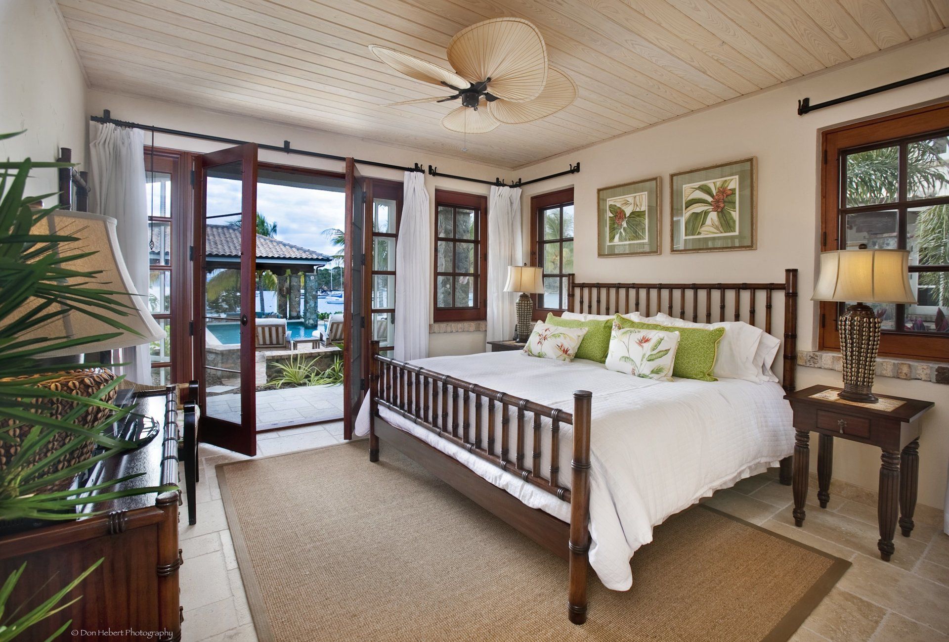 Bombay Bed