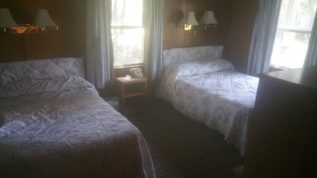 Side View of Clean Beds — Oak Island, NC — Captain's Cove Motel