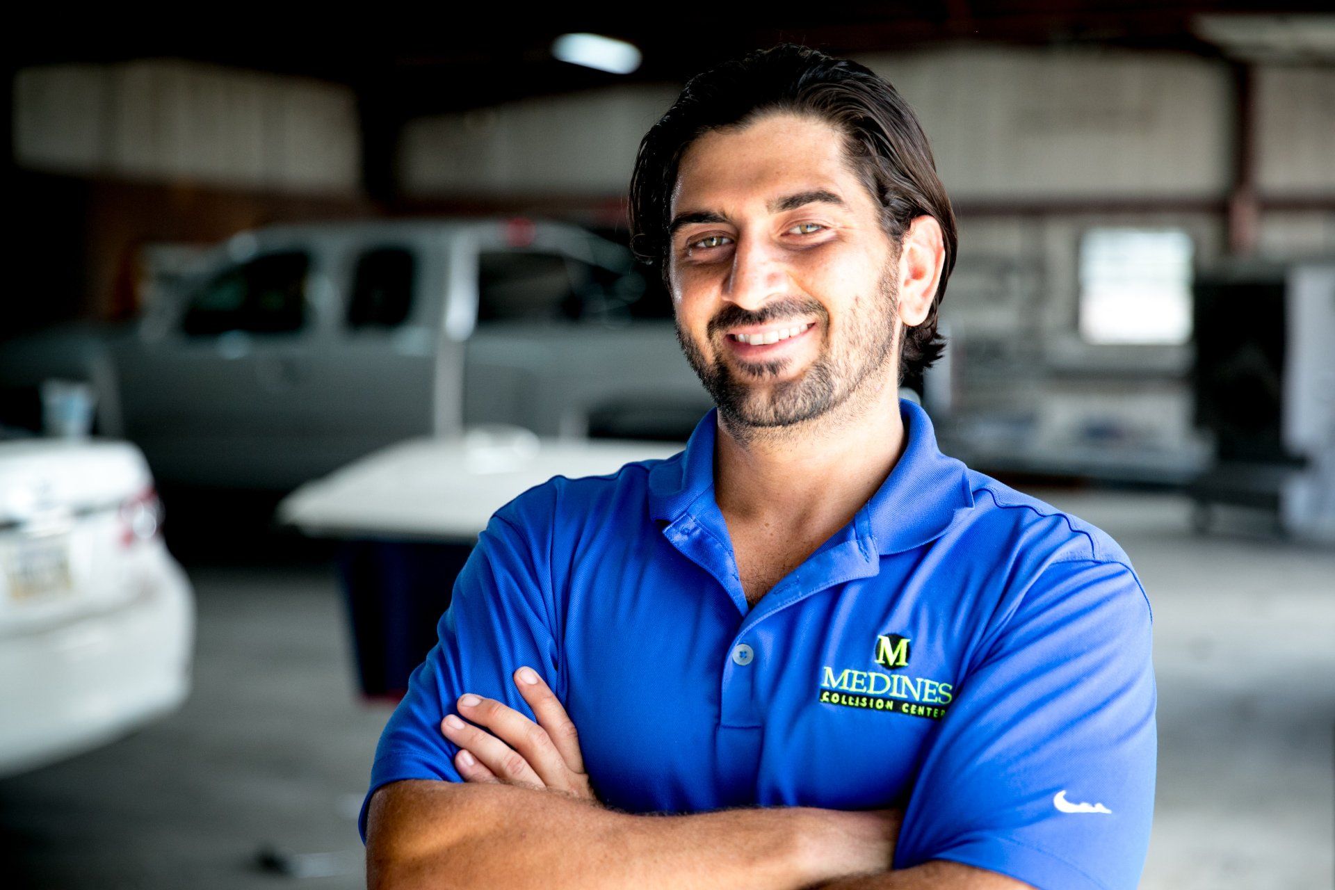 medines collision repair team