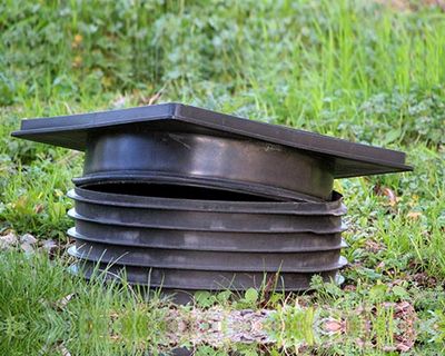 Black plastic septic tank cover Black plastic septic tank cover