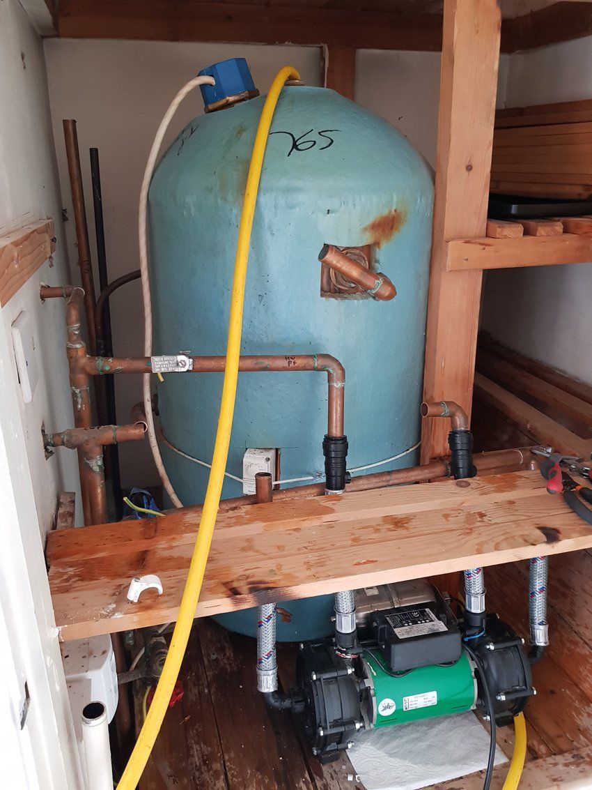 Unvented and vented cylinders