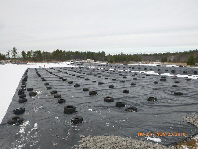 Thermal tarp floor