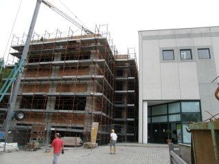 Ampliamento edificio commerciale
