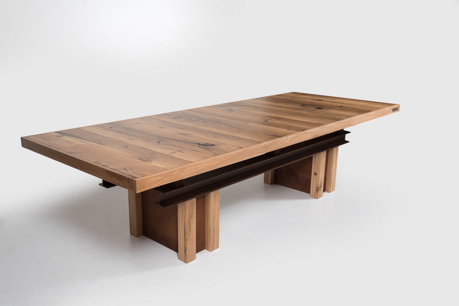 Der HEINISCH - Stahlträgertisch, Tisch, Thementisch,  HEINISCH Table,  Steel girder frame, luxury, Möbelmanufaktur, Heinisch Manufactory, modern design, Tabletop, French maser ash, customized