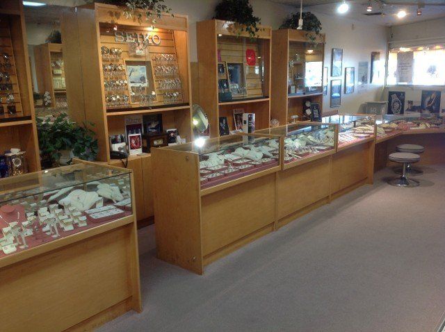 Jewelry Window Display — Granada Hills, CA — House Of Time Jewelers