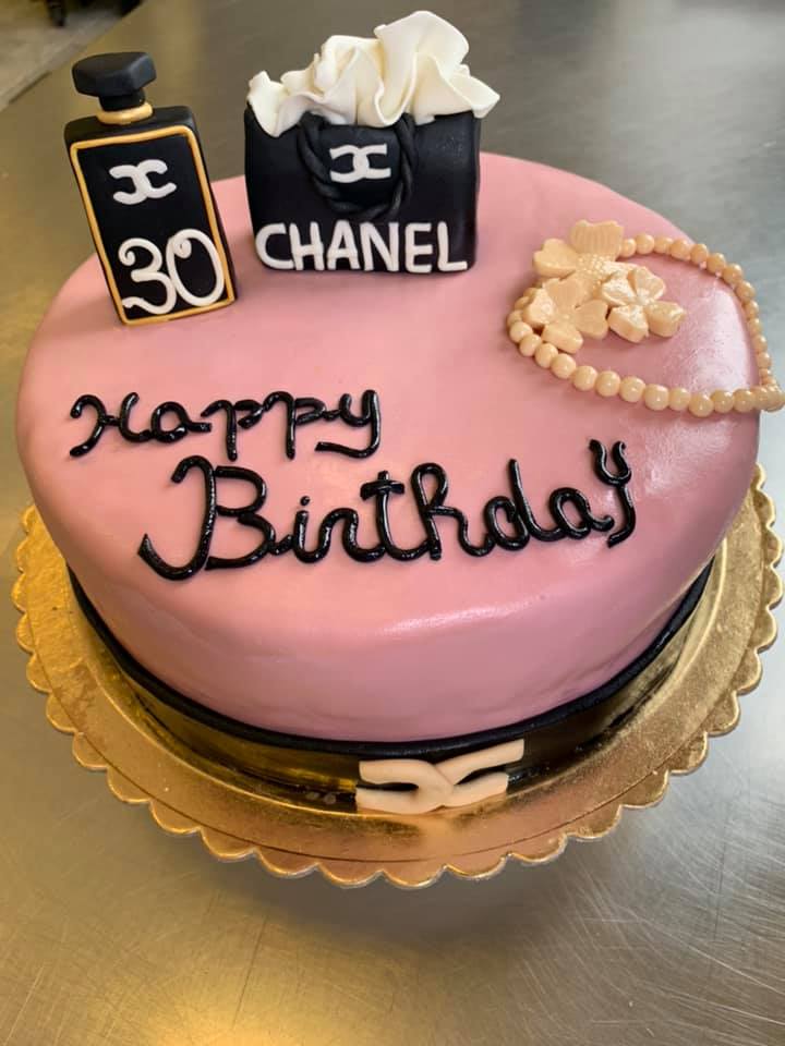 torta di compleanno per ragazza