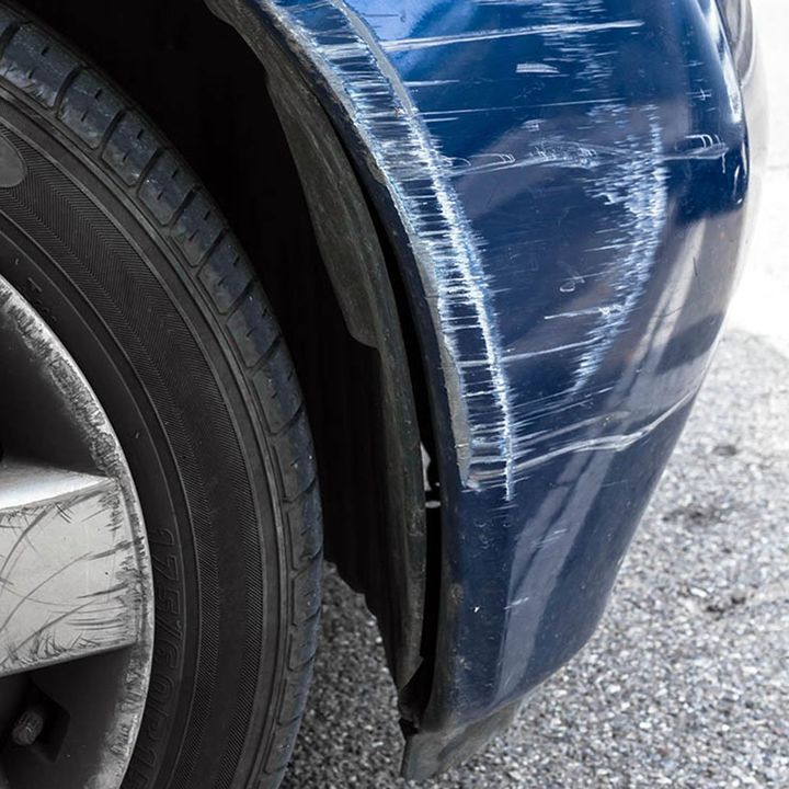 carrozzeria prima della riparazione