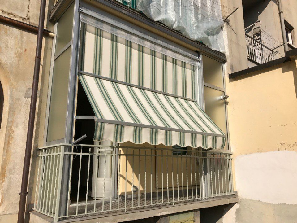 Tende veranda resistenti per esterni.
