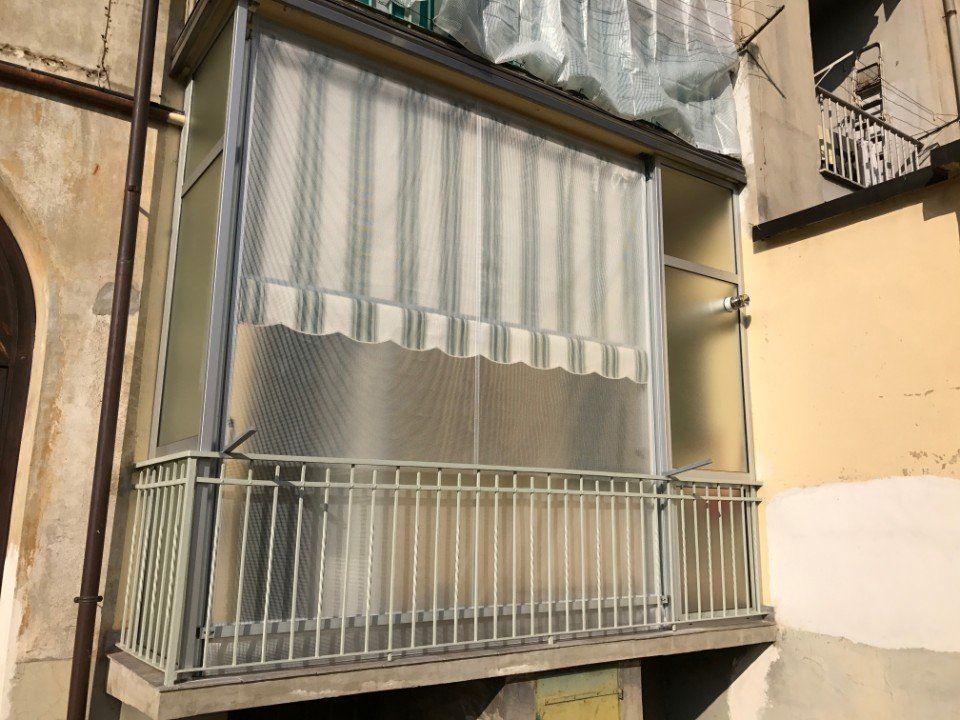 Tende veranda per terrazzi a Torino.