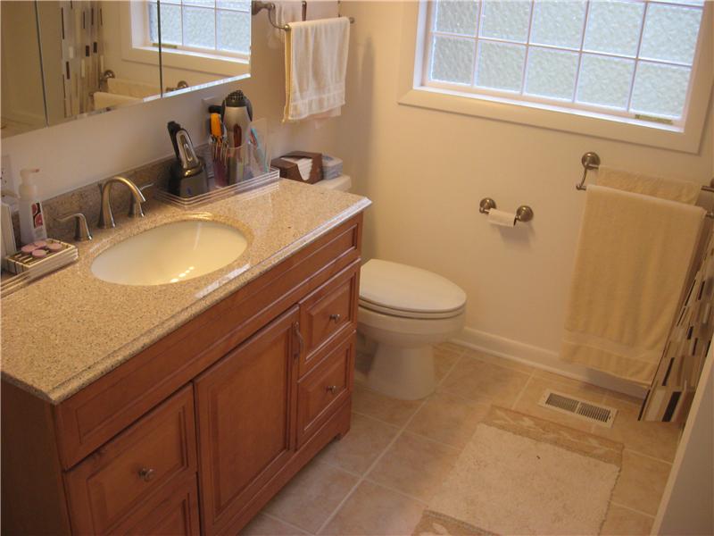 White Sink and Toilet Before Bathroom Remodel | Bathroom Remodel | Fayetteville, NC
