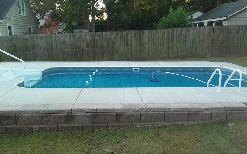 pool with vacuum system inside