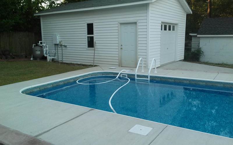 pool with vacuum system inside