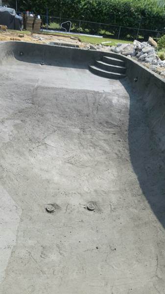 cement bottom of inground pool
