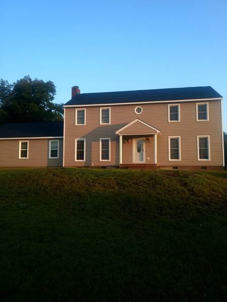 Front of House with Vinyl Siding, Fayetteville NC Siding Contractor