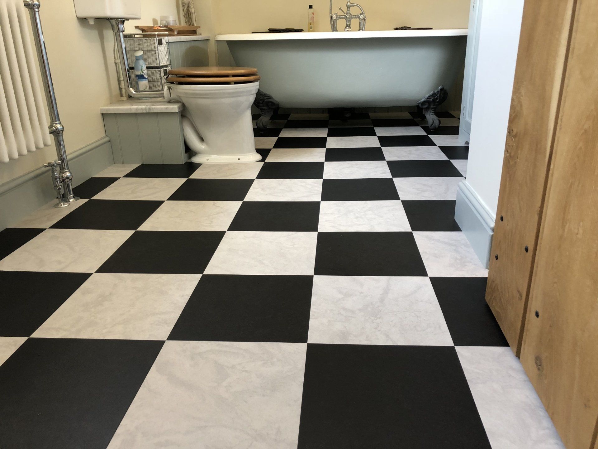 checkered amtico