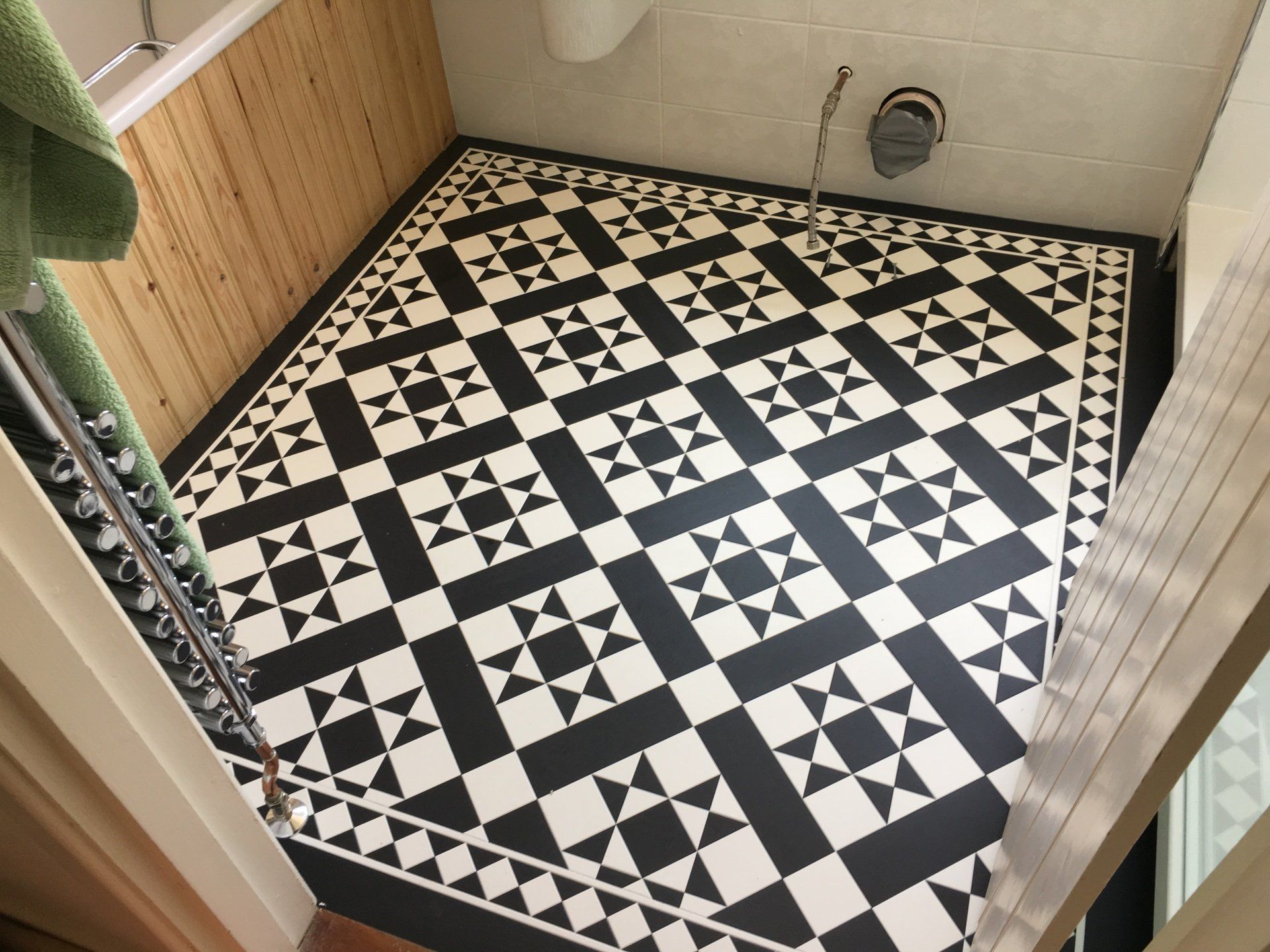 Amtico Decor Corona Mono