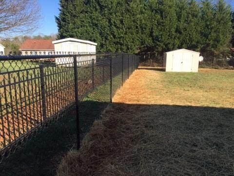Aluminum Chain Link — Hickory, NC — Fister Fence of Hickory LLC