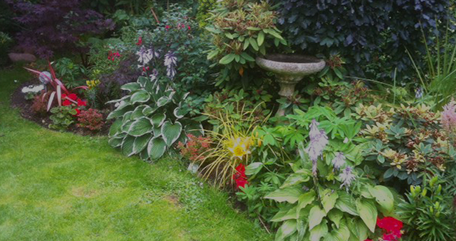 pretty border with stone planter