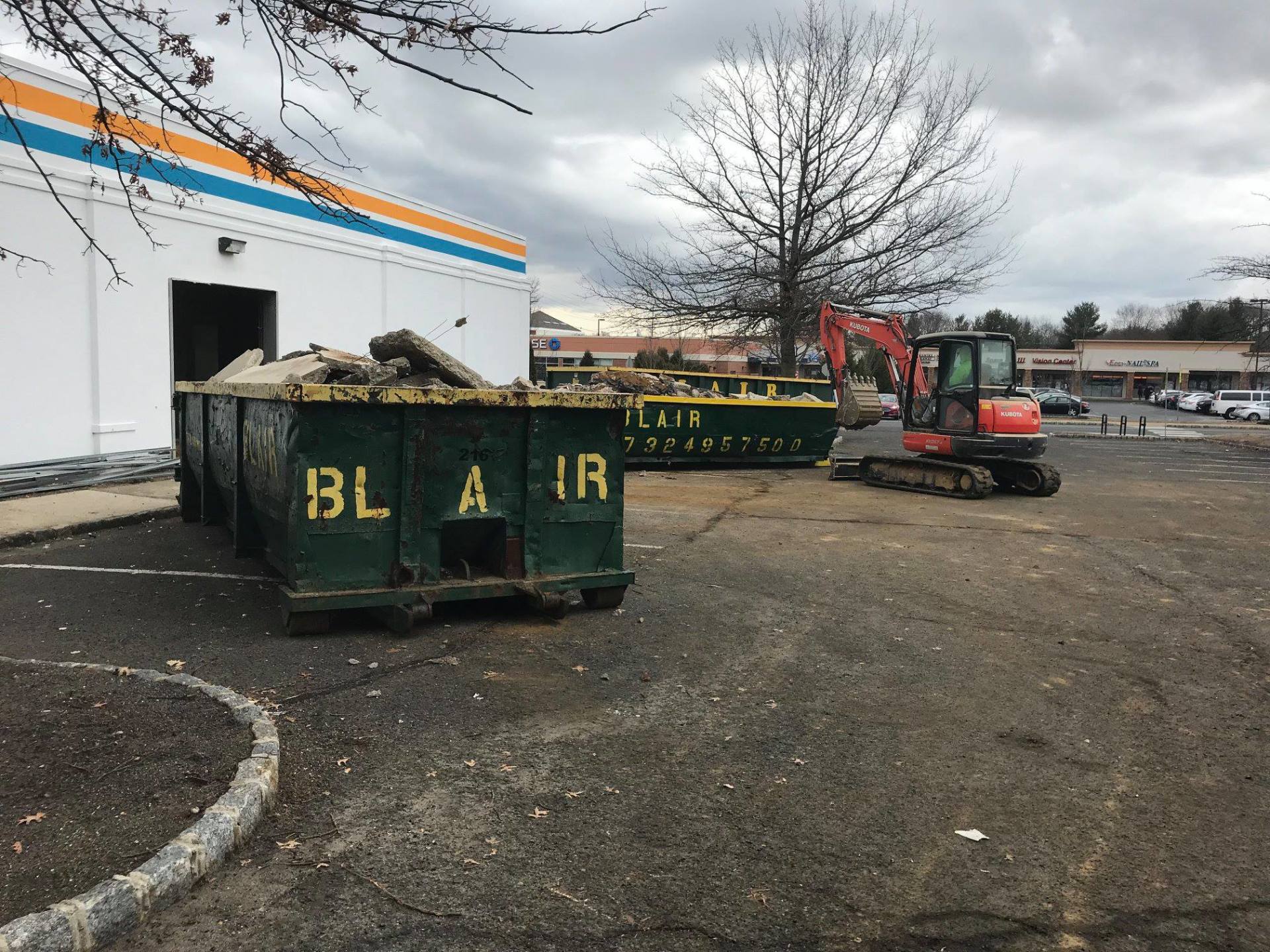 Waste Dumpster Rental — Huge Dumpster in Middletown, NJ Waste Dumpster Rental — Huge Dumpster in Middletown, NJ