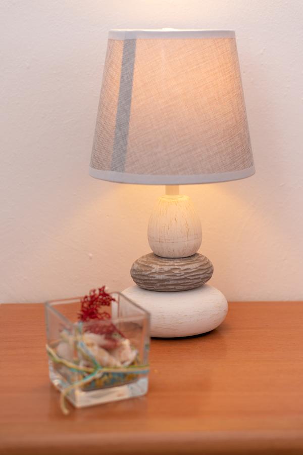 Lampada da tavolo