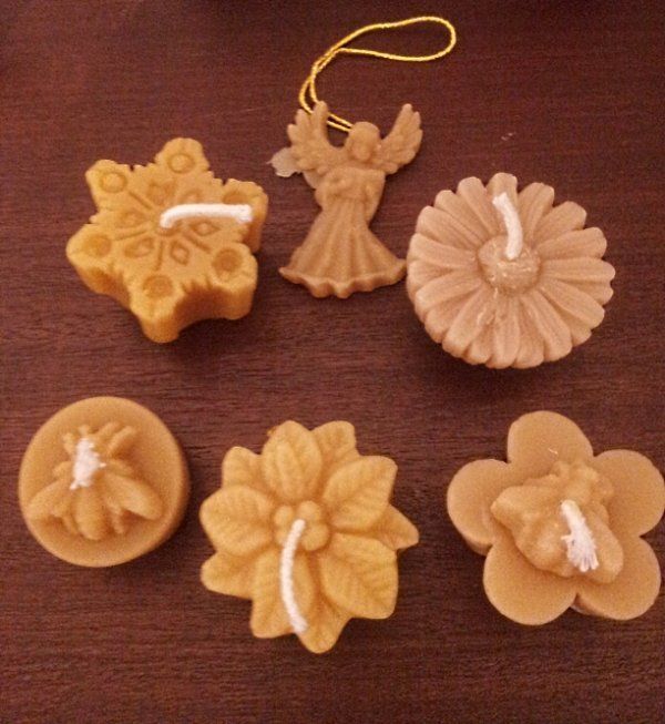 beeswax Christmas candles and tealignts