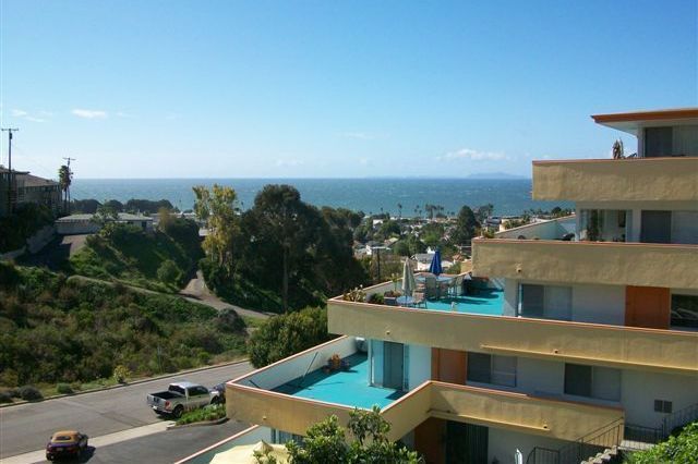 Harbor View Villas
