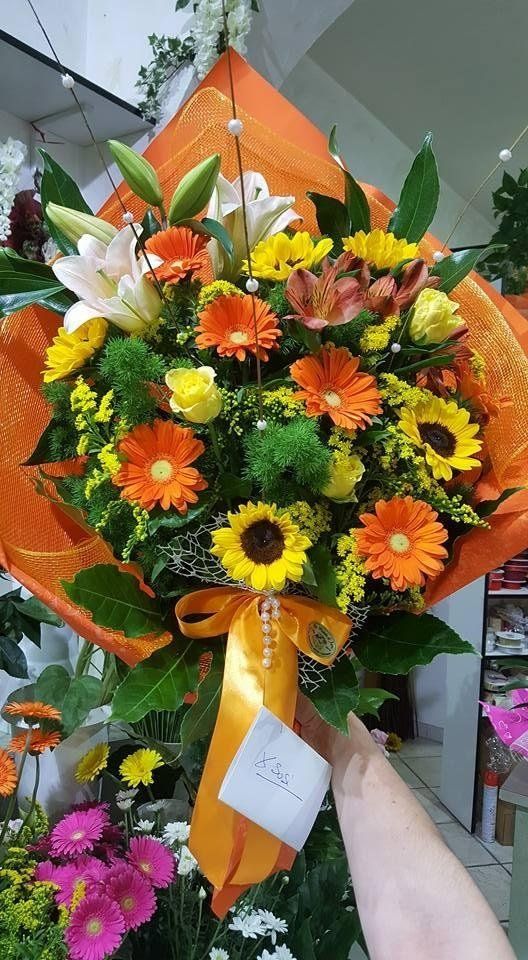mazzo di gerbere, lilium, girasoli