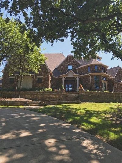 Residential Roofing — Brick House in Fort Worth, TX Residential Roofing — Brick House in Fort Worth, TX