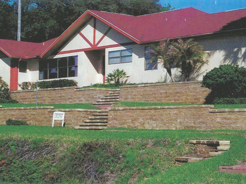 House with a Seawall — Clermont, FL — Florida Dock & Boat Lifts