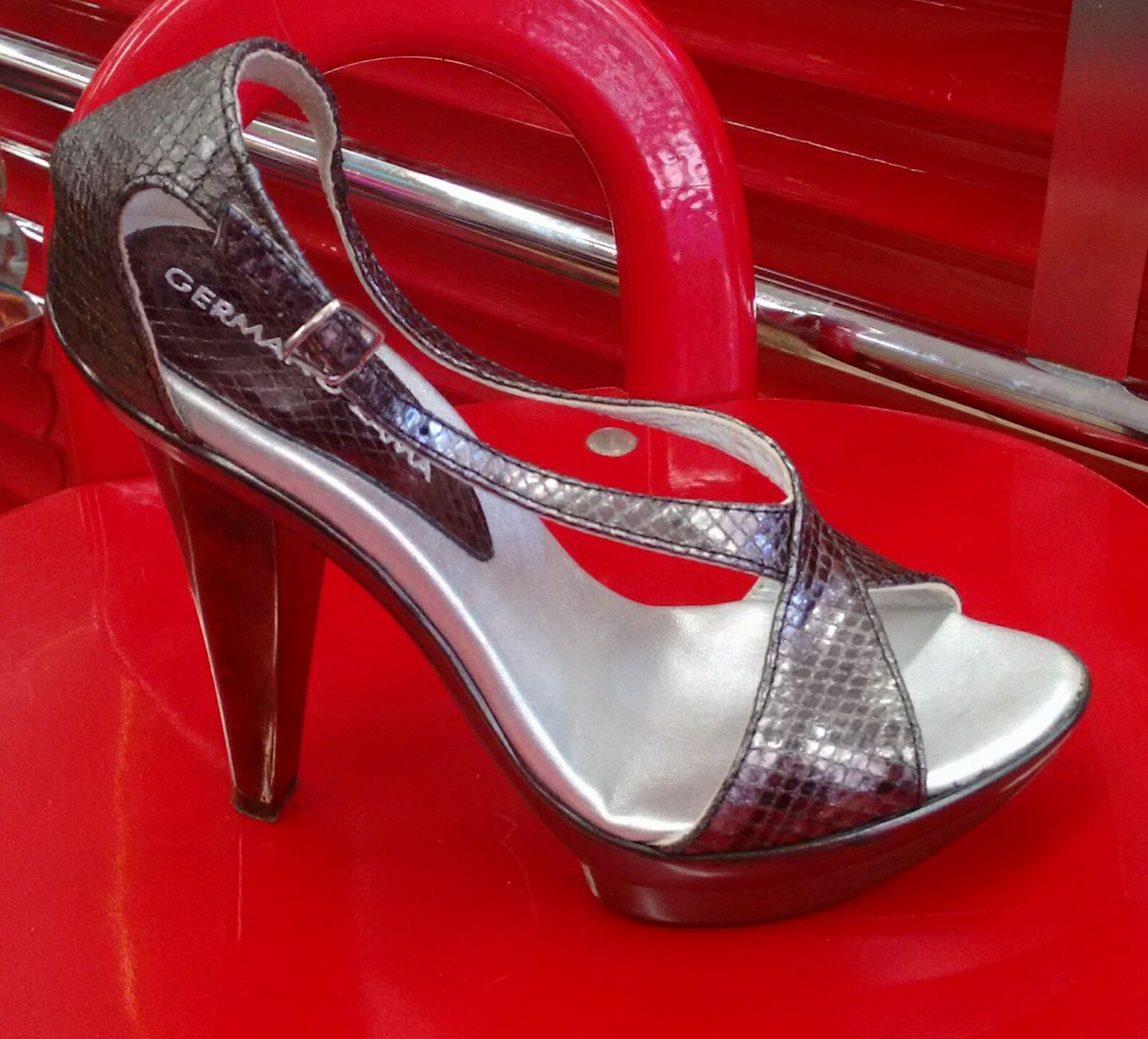 scarpe donna di seconda mano